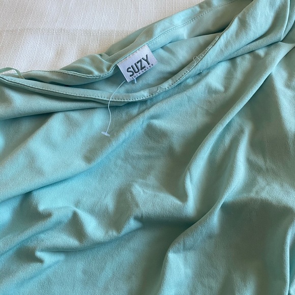 🆕one shoulder mint/light blue top - size Medium - Picture 2 of 2